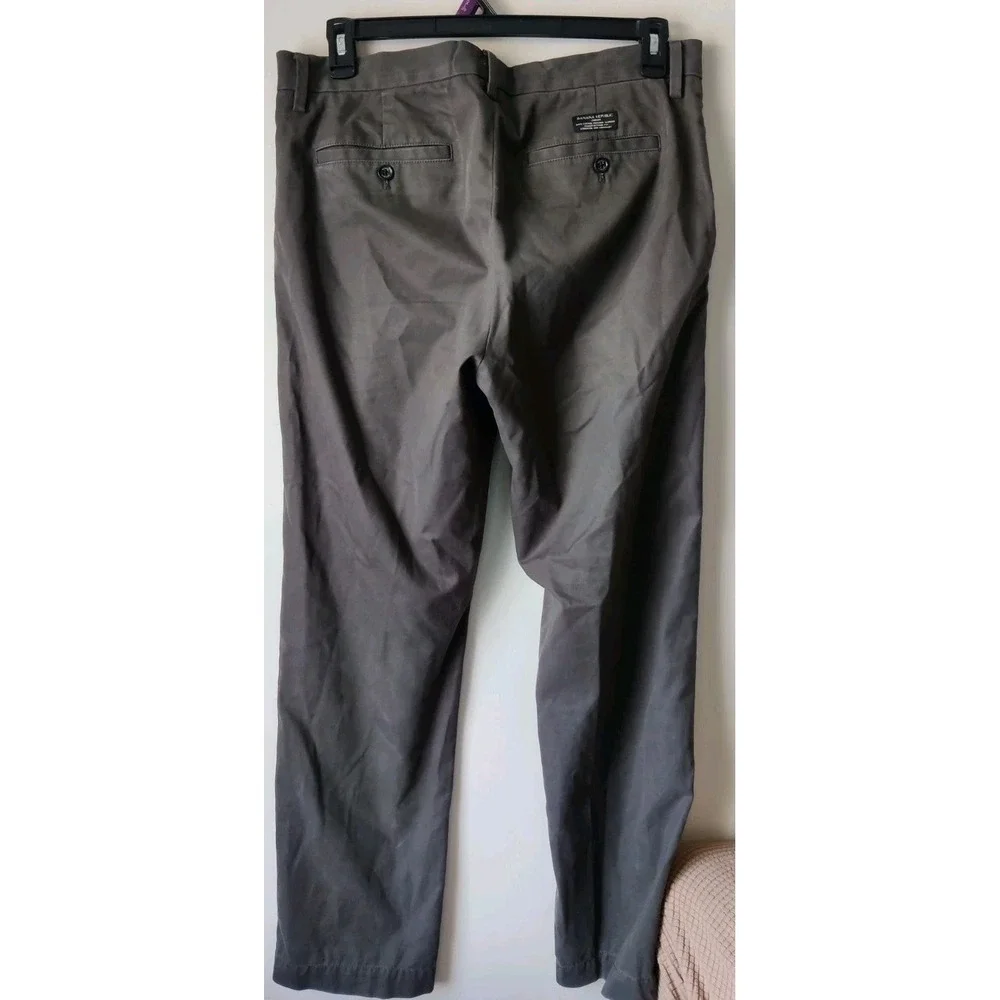 Banana Republic Men's Emerson Straight Chino 100% Cotton‎ Gray Size 34x32